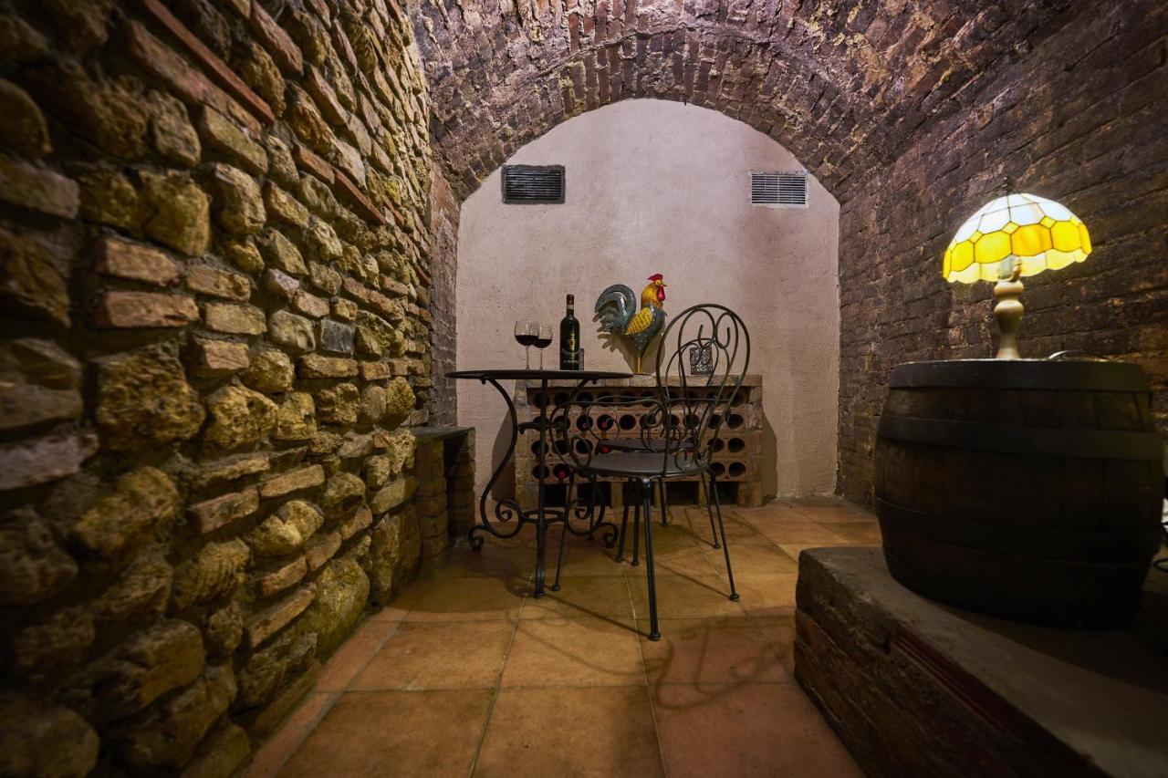 La Tavernetta Di Alessia Appartement Siena Buitenkant foto